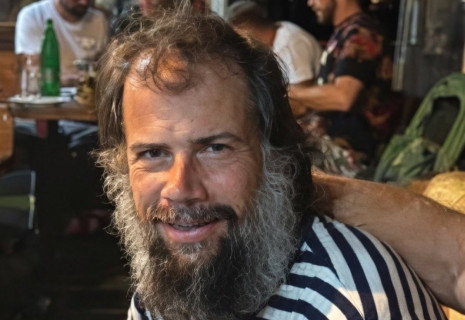 Όλοι τον είδαν, κανείς δεν τον αναγνώρισε: Ο πρωταθλητής της Premier League που πέρασε απαρατήρητος