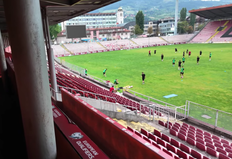 «Μου προσέφεραν χρήματα, αυτοκίνητα και δύο τόνους πέλετ για να το νοικιάσω»– Το διαμέρισμα οπαδού που έγινε viral