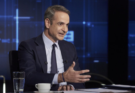 Ο Μητσοτάκης άλλαξε ώρα σε εκδήλωση για να δει το Ολυμπιακός-Παναθηναϊκός: «Δεν χάνεται…» (video)