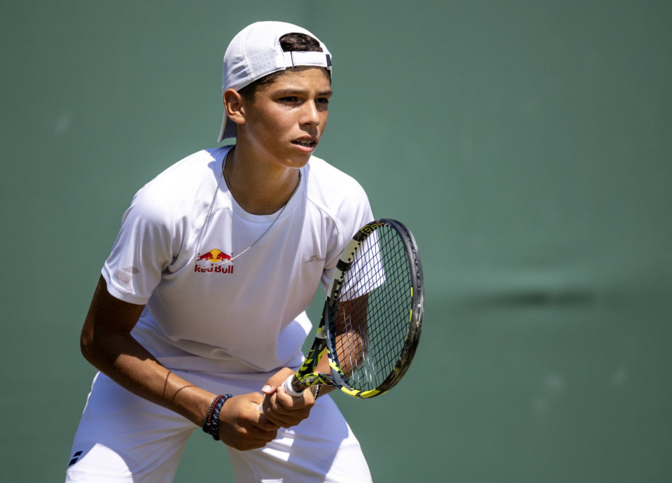 Ραφαήλ Παγώνης: Ο καλύτερος 14χρονος τενίστας στην Ευρώπη σε μία... ειδική βράβευση