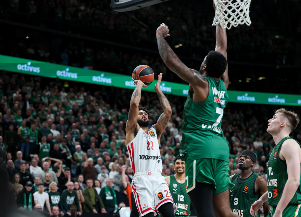 Οι πρώην πλήγωσαν τον Ολυμπιακό: Γκος και Ράιτ οδήγησαν τη Ζάλγκιρις κόντρα στους «ερυθρολεύκους»