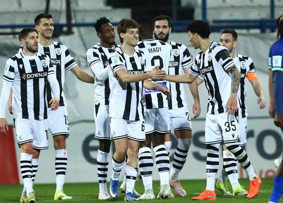Ο ΠΑΟΚ βούτηξε για τον σταυρό τα Θεοφάνεια και βγήκε… Σαρακοστή
