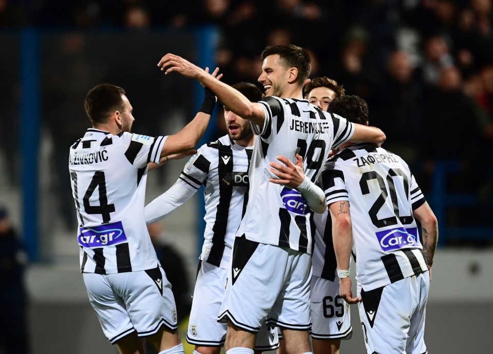 Δεν του βγήκε στο ρελαντί, παραλίγο να βάλει όπισθεν αλλά έφυγε με 4η