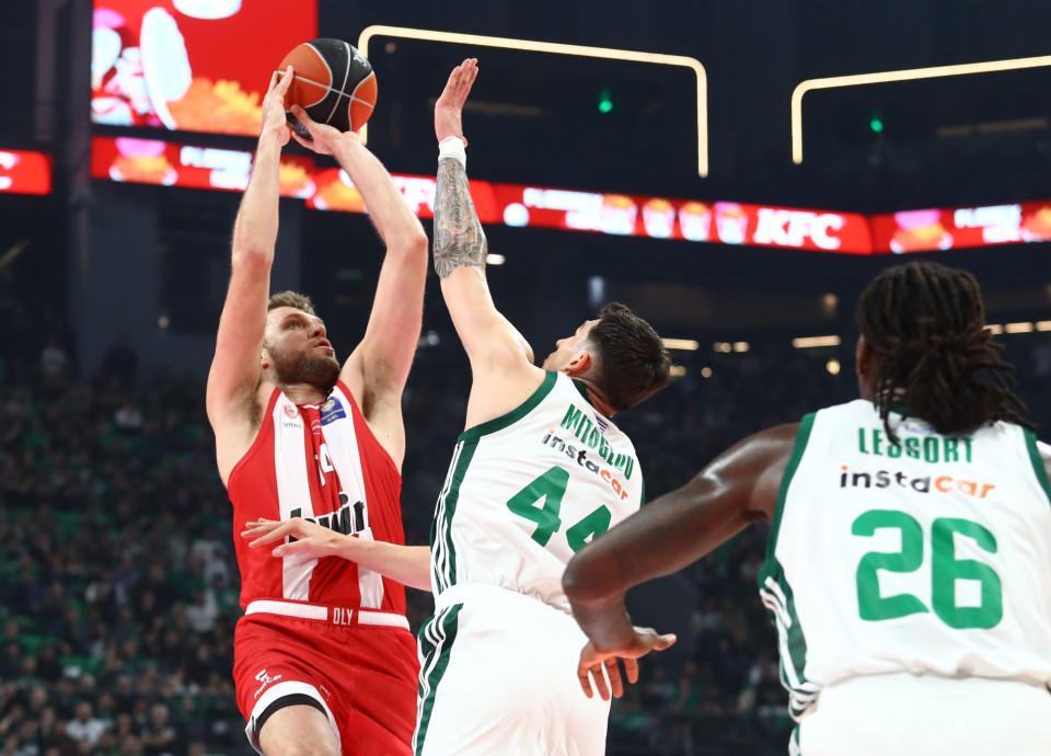 Απ' την πρώτη, έως την όγδοη θέση: Οι πιθανότητες κάθε ομάδας για είσοδο στα playoffs