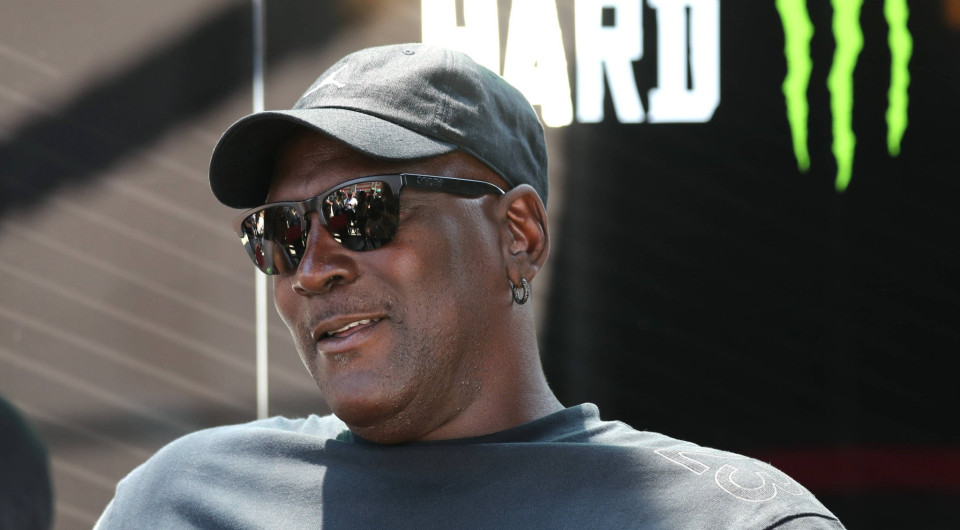 Κι όμως ο Μάικλ Τζόρνταν παραμένει ακόμη και σήμερα ο πλουσιότερος αθλητής όλων των εποχών