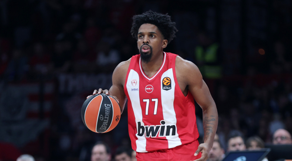 ΜακΚίσικ ενόψει Χάποελ: «Ελπίζω ο Βεζένκοφ στη Σόφια να κάνει το ματς της ζωής του»