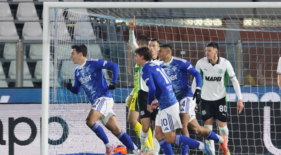 Live: Κρεμονέζε - Κόμο για τη Serie A