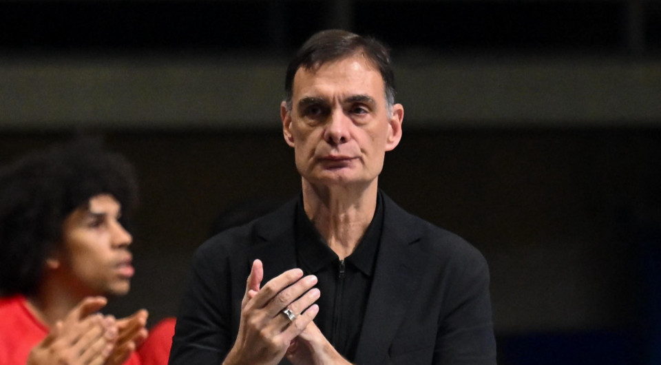 Μπαρτζώκας: «Όταν εκπροσωπείς τον Ολυμπιακό δεν έχεις κανένα περιθώριο να υποτιμάς τίτλους» (video)