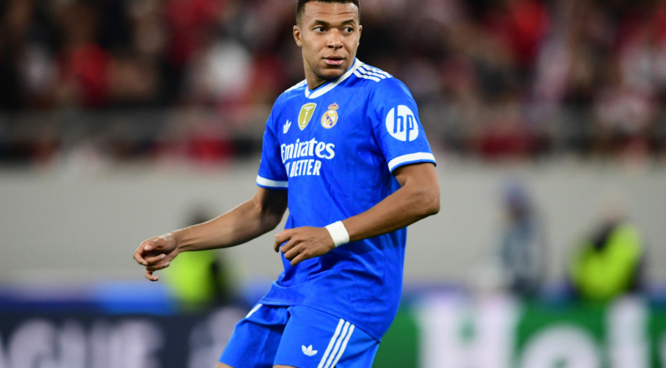 Ένας από εμάς - Ο Εμπαπέ έπιασε τιμόνι και το αυτοκίνητό του δεν είναι αυτό που περιμέναμε