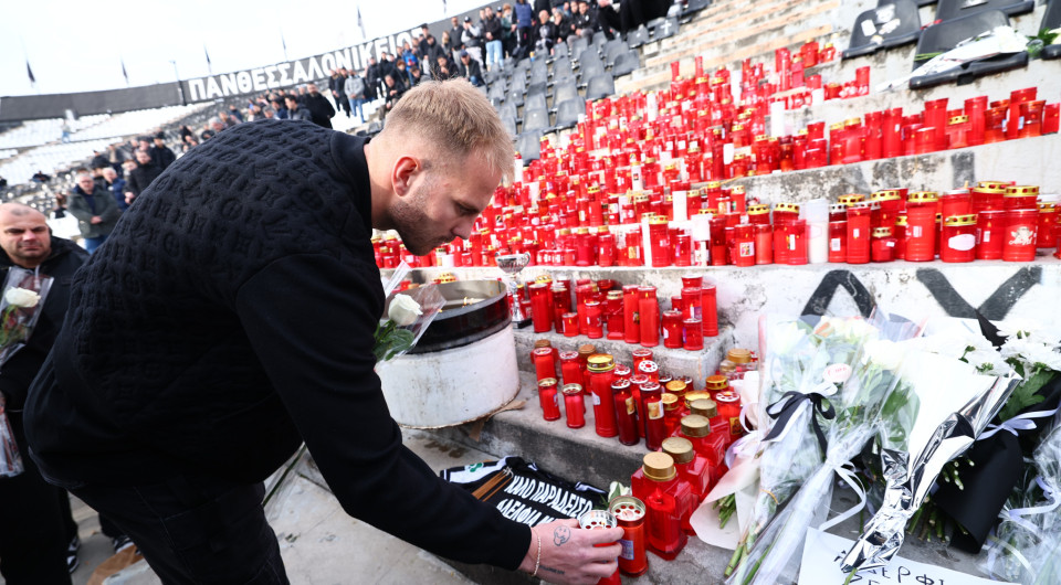 Στην Τούμπα αντιπροσωπεία των ποδοσφαιριστών του Αρη (photos)