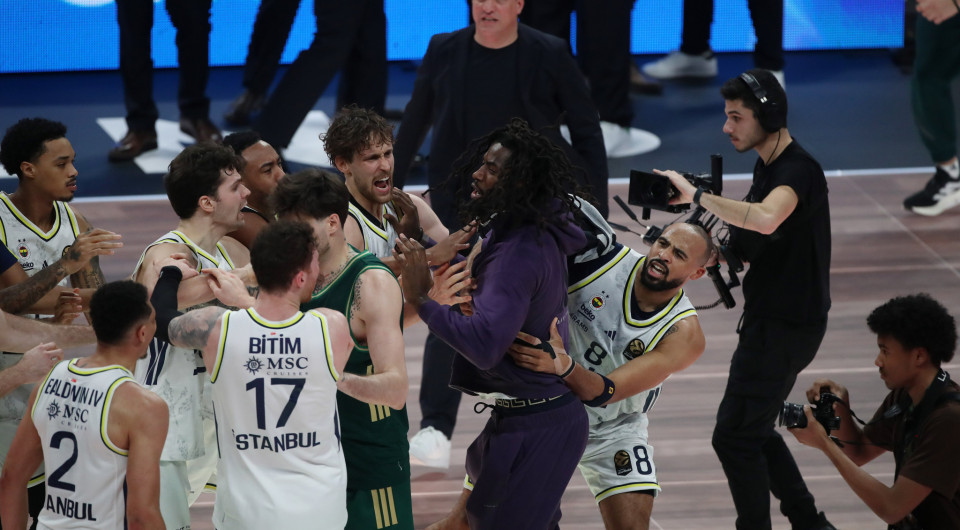 Οι ποινές που επέβαλλε η Euroleague σε Παναθηναϊκό, Λεσόρ και Μπαρτζώκα