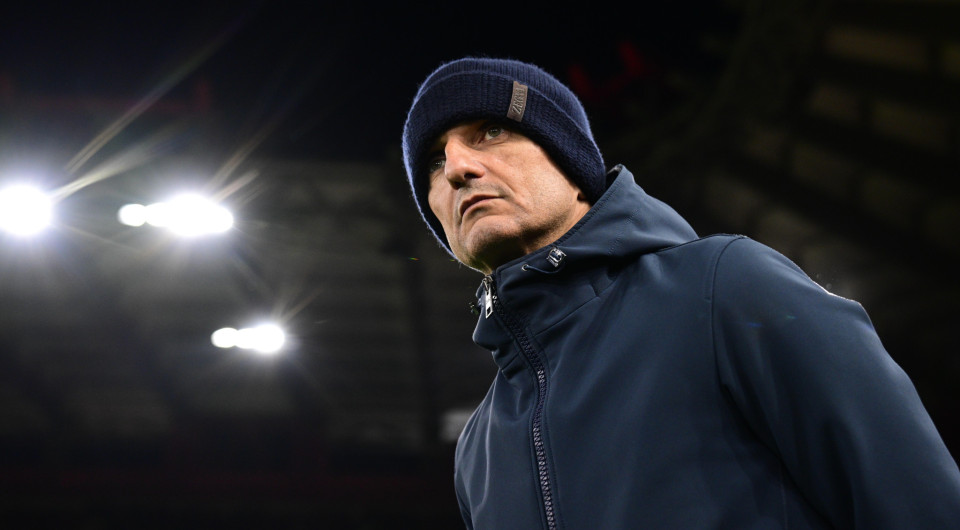 Ο μεγάλος πονοκέφαλος του Λουτσέσκου για το «10» - Τα τρία πιθανά σενάρια ενόψει ΑΕΚ