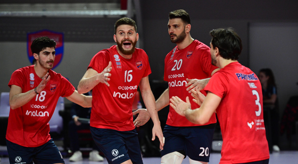 Ο Πανιώνιος έκανε... περίπατο απέναντι σε έναν «άχρωμο» ΠΑΟΚ