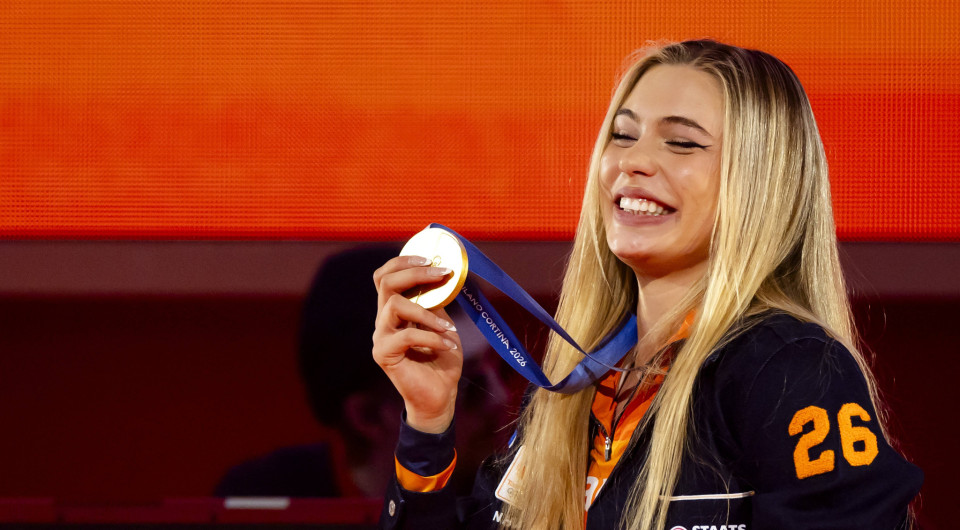 Ποια είναι η Jutta Leerdam: Πήρε χρυσό, κατέρριψε ρεκόρ, έχει 5,5Μ followers και σχέση με τον Jake Paul