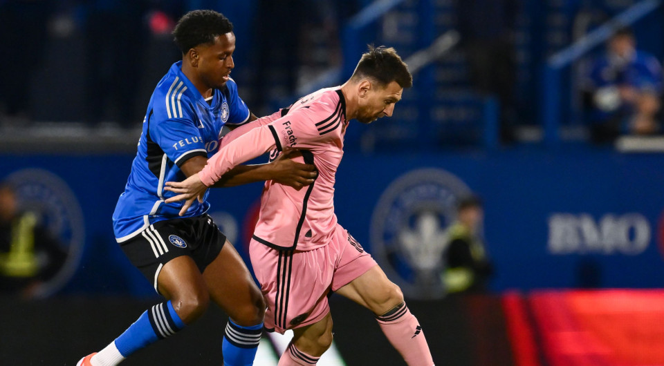 Από το MLS στη Super League 2 και το Αιγάλεω ο  Ζουίρ