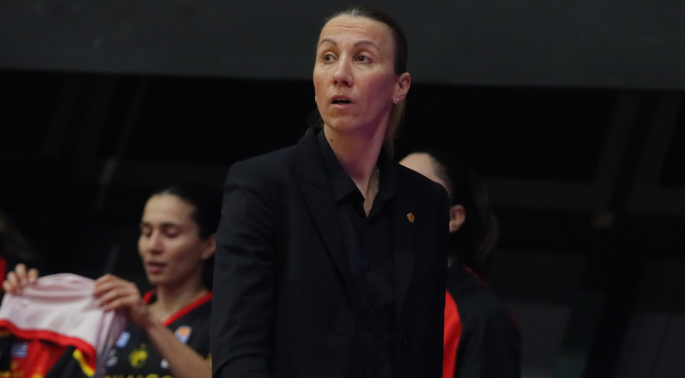 Τέλος η Καλτσίδου από τον Αθηναϊκό