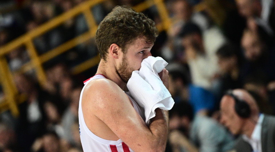 Ανατροπή στις αποδόσεις με τις απουσίες των Μιλουτίνοφ και Βεζένκοφ!