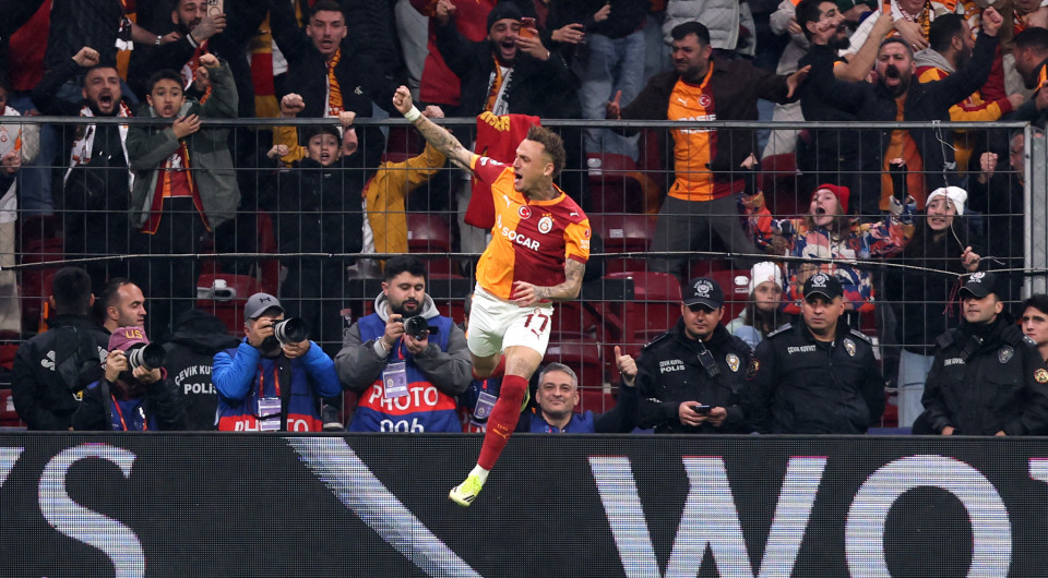 Η Γαλατασαράι... σκόρπισε την Γιουβέντους με «πεντάρα» κι είναι αγκαλιά με την πρόκριση!