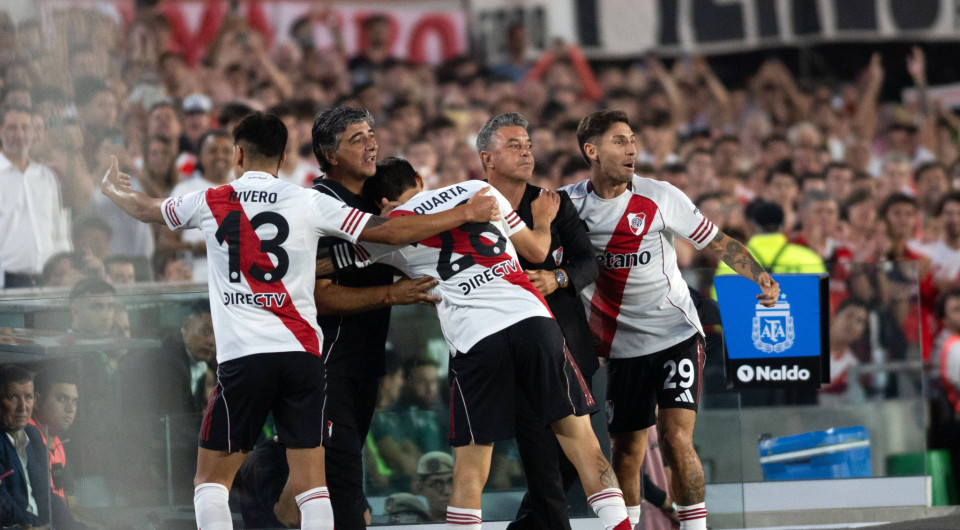 Ζωντανά κι αποκλειστικά από το Athletiko το Ρίβερ Πλέιτ - Σαρμιέντο και το Μπελγράνο - Ταγιέρες