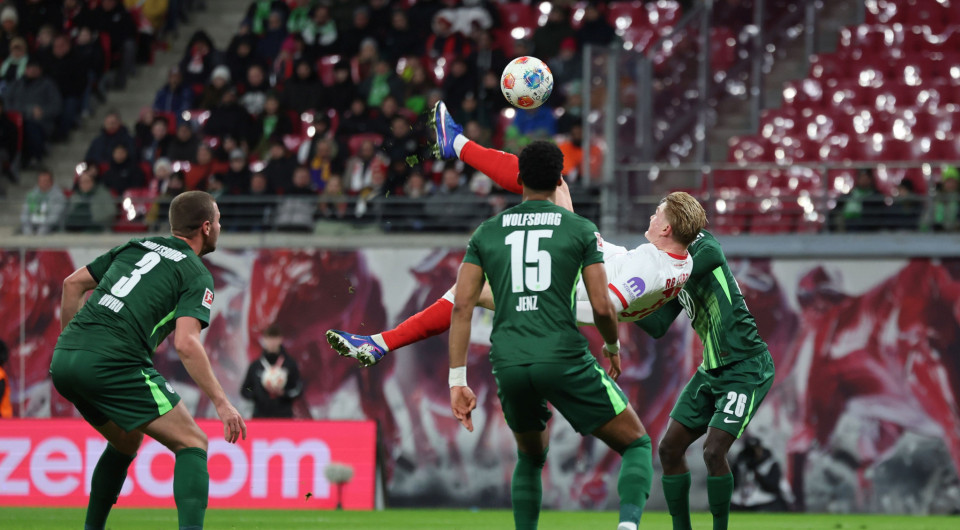 Πήρε βαθμό στην έδρα της Λειψίας η Βόλφσμπουργκ του Κουλιεράκη - Αλλαγή στη νίκη της Άουγκσμπουργκ ο Γιαννούλης