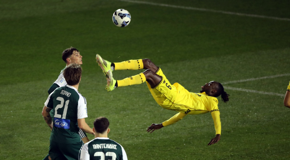 Λήξη συναγερμού για τον Δώνη, θλάση ο Καντεβέρε