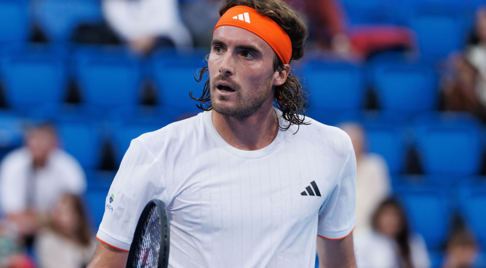 Διακόπηκε η πρεμιέρα του Τσιτσιπά στο BMW Open