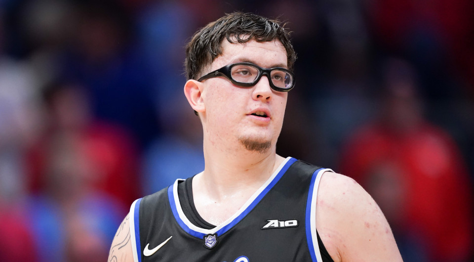 O viral μπασκετμπολίστας με τα... χίλια ψευδώνυμα: Ξαφνικά στις ΗΠΑ όλοι μιλάνε για τον Ρόμπι Άβιλα