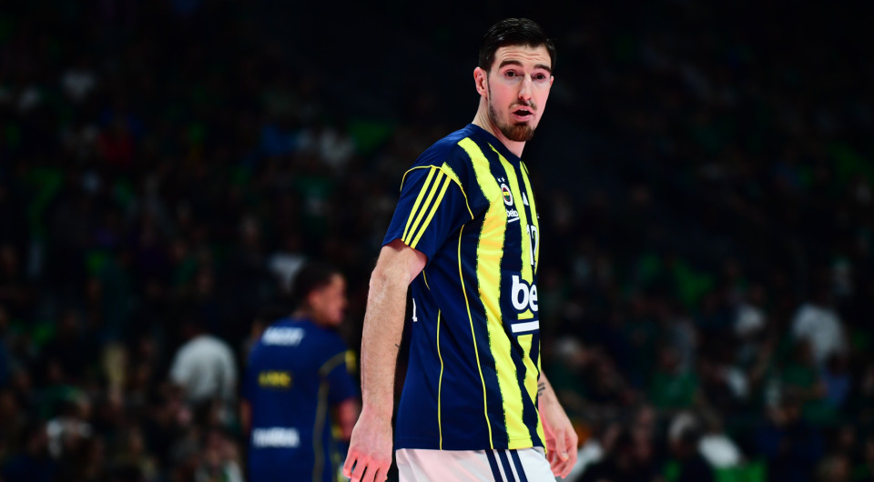 Πρόβλημα για την Φενέρμπαχτσε με Ντε Κολό: Μένει εκτός δράσης για άγνωστο χρονικό διάστημα