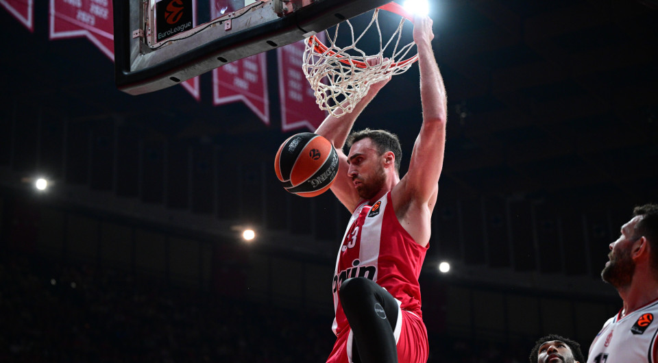 Ο Ολυμπιακός «καθάρισε» τη Μιλάνο, κατέκτησε την πρωτιά και περιμένει αντίπαλο