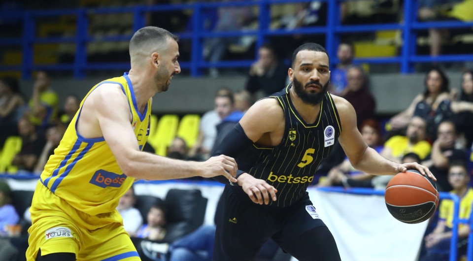 Η βαθμολογία της Stoiximan GBL μετά τη νίκη του Περιστερίου επί του Άρη