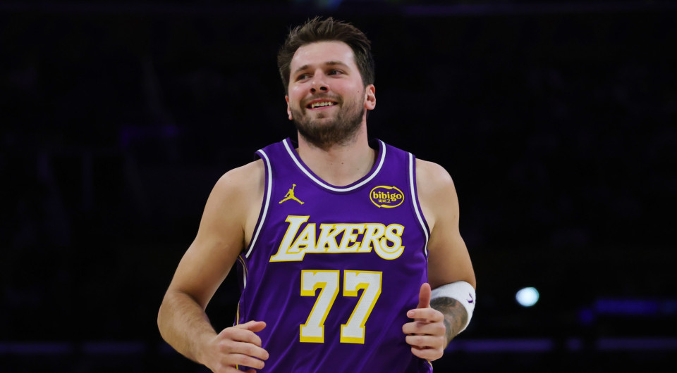 Οι «έκτακτες περιστάσεις» που μπορούν να κάνουν τον Ντόντσιτς 200 εκατομμύρια πλουσιότερο