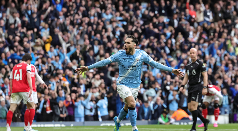 Η Μάντσεστερ Σίτι πήρε τον «τελικό» με την Άρσεναλ και έβαλε... φωτιά στην Premier League