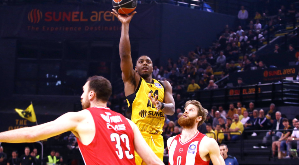 Το «καυτό» 10ήμερο της ΑΕΚ με το βλέμμα στο Final 4 και η κατάσταση του Νάναλι