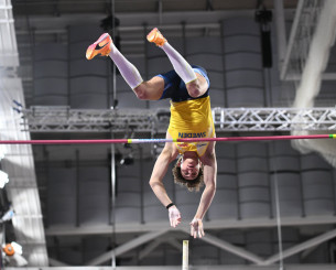 Πάνω από 100 άλματα πάνω από 6μ έχει κάνει ο Ντουπλάντις!