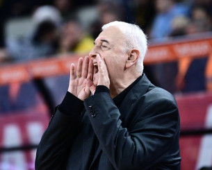 Σάκοτα: «Η πιο μεγάλη δύναμη της ΑΕΚ η βοήθεια του κόσμου κόντρα στη Ναντέρ»