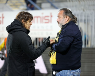 Εσωστρέφεια (ξανά) στον πλανήτη ΑΕΚ και το τετ α τετ Ηλιόπουλου-Αλμέιδα