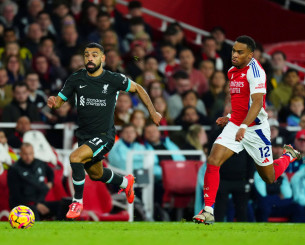 Οι ομάδες της Premier League ενέκριναν τον μισθολογικό περιορισμό αλλά όχι το όριο δαπανών