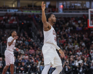 Οι Καβαλίερς έφθασαν τις 60 νίκες για πρώτη φορά χωρίς τον ΛεΜπρόν - Αποτελέσματα και κατάταξη