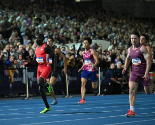 Σούπερ επιδόσεις «με το καλημέρα» στον ανοιχτό στίβο