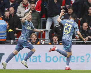 Ένα βήμα πιο κοντά στον τίτλο ο Άγιαξ