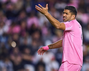 O Λουίς Σουάρες εξετάζει το ενδεχόμενο απόσυρσής του από το ποδόσφαιρο