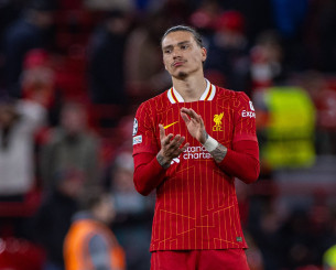 Η Λίβερπουλ απέρριψε πρόταση 50 εκατ. ευρώ της Νάπολι για Νούνιες