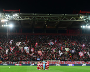 Με τον κόσμο στο πλευρό του στο Περιστέρι ο Ολυμπιακός - Πόσα εισιτήρια θα πάρουν οι Πειραιώτες