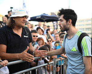 Προετοιμασία στον Άγιο Νικόλαο  μαζί με Εχάμερ για Τεντόγλου