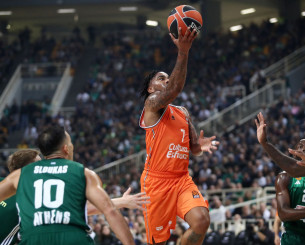 Η Χάποελ του Ιτούδη... μισό βήμα μακριά από τον Κρις Τζόουνς