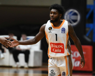 Η ΑΕΚ Betsson παρακολουθεί τον Τζόρνταν Γουόκερ