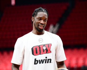 Από τον Ολυμπιακό και την EuroLeague στη Ρουμανία: Αυτή είναι η νέα ομάδα του Νέιθαν Μενσά