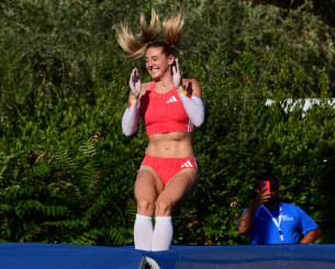 Νικήτρια με ρεκόρ αγώνων στο Fly Athens η παγκόσμια πρωταθλήτρια Μόλι Κόντερι