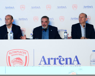 Τσάκος: «Για μας δεν υπάρχει μεγαλύτερη τιμή - Για τον Ολυμπιακό γινόμαστε και του γλυκού νερού»