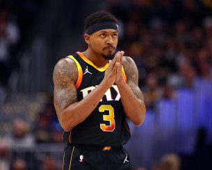 Συμφώνησε σε buy-out με τους Σανς ο Μπιλ - Κλείνει για δυο χρόνια με τους Κλίπερς